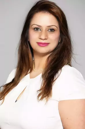 Aman Panesar, Ontario, Real Estate Agent